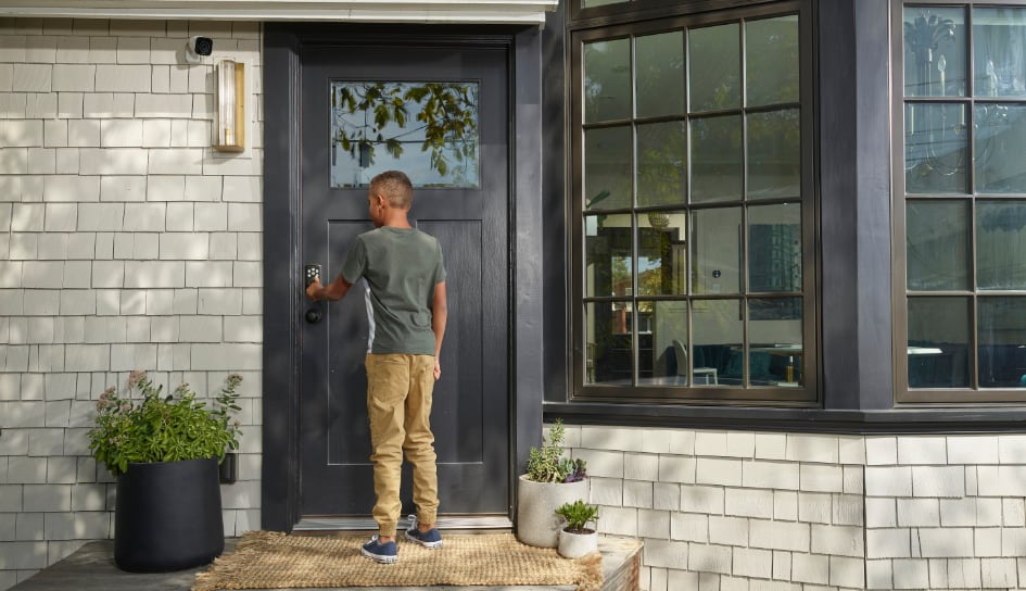 Vivint Smart Lock on home in Orlando